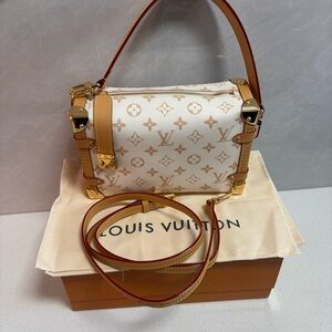 Louis Vuitton Cream and Gold Crossbody Bag